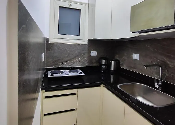 Comfort Quiet New Flat Apartment *
